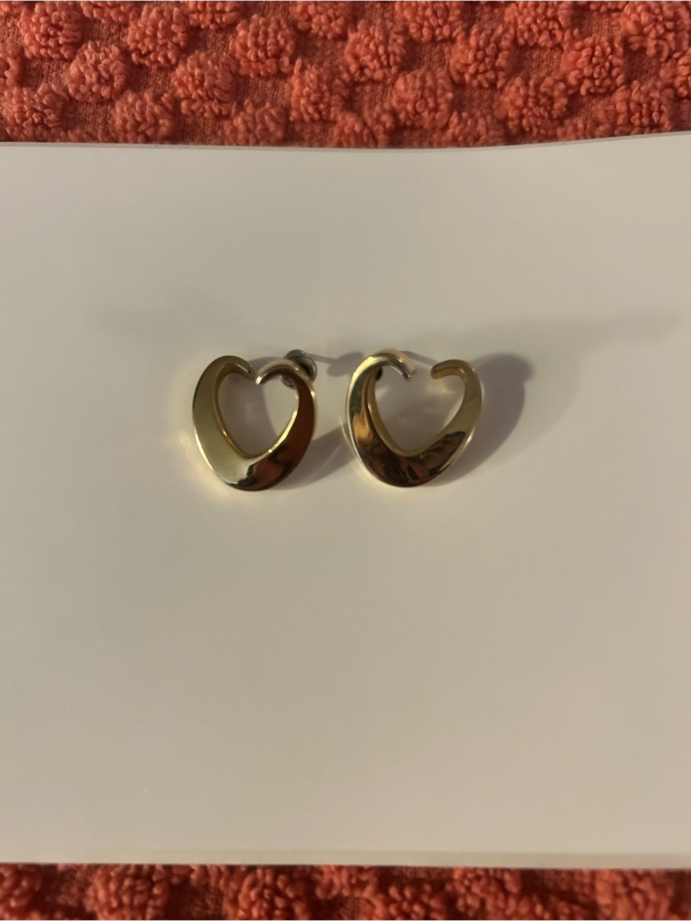 Gold Heart Hoop Earrings - Women's Jewelry